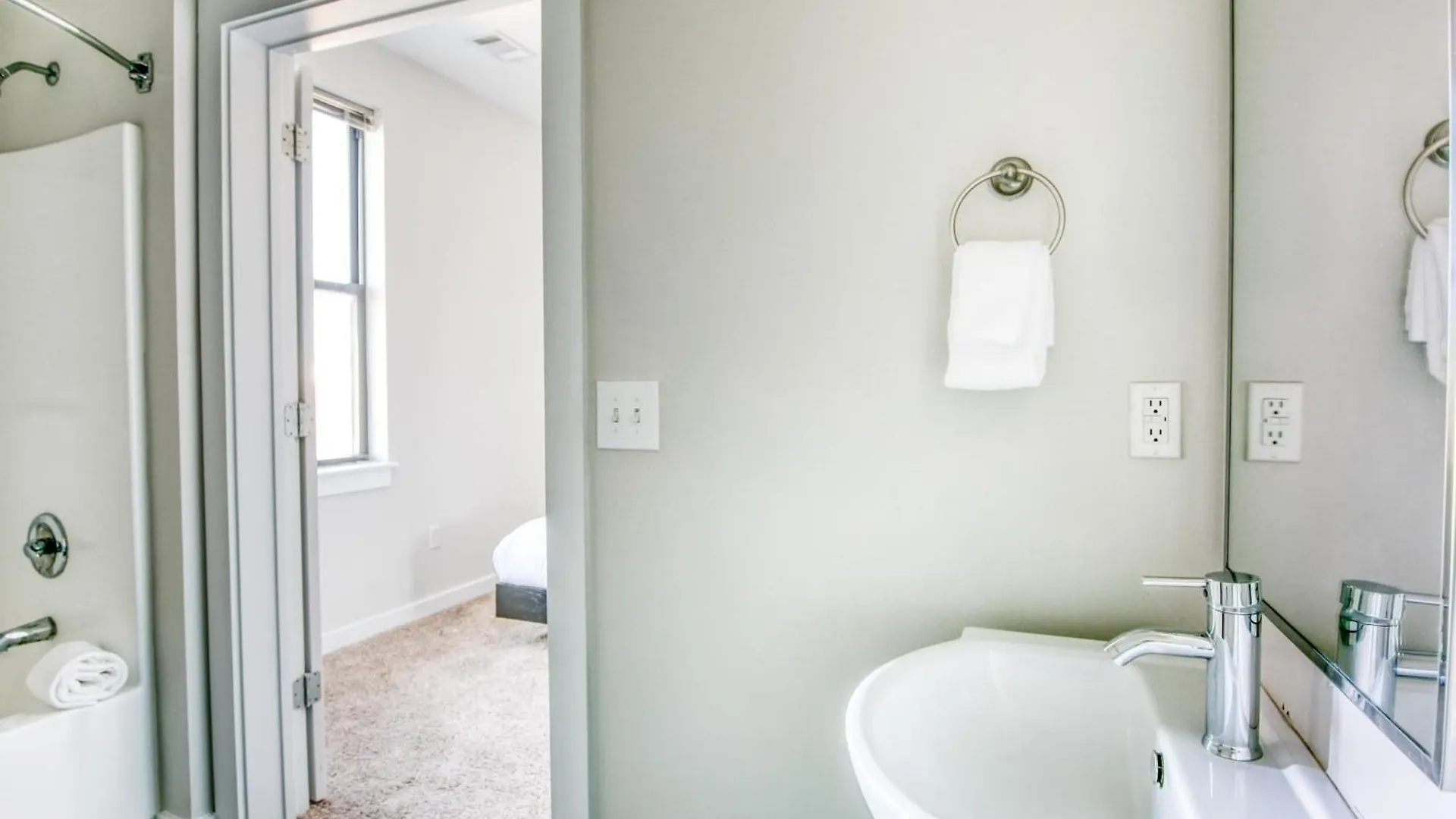 Cozysuites Music Row Chic 1Br With Free Parking 42 Nashville Apartment